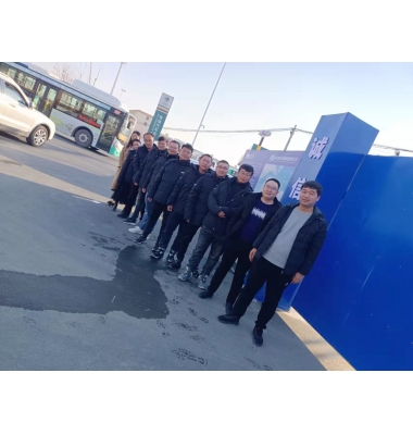 “寒冬送温暖，情系建筑人”山东盛世元建设集团有限公司冬季送温暖活动